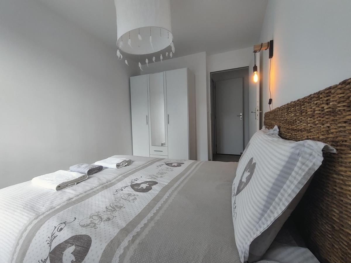 Appartement T3 Plume Hyper Centre D'Ernée Εξωτερικό φωτογραφία