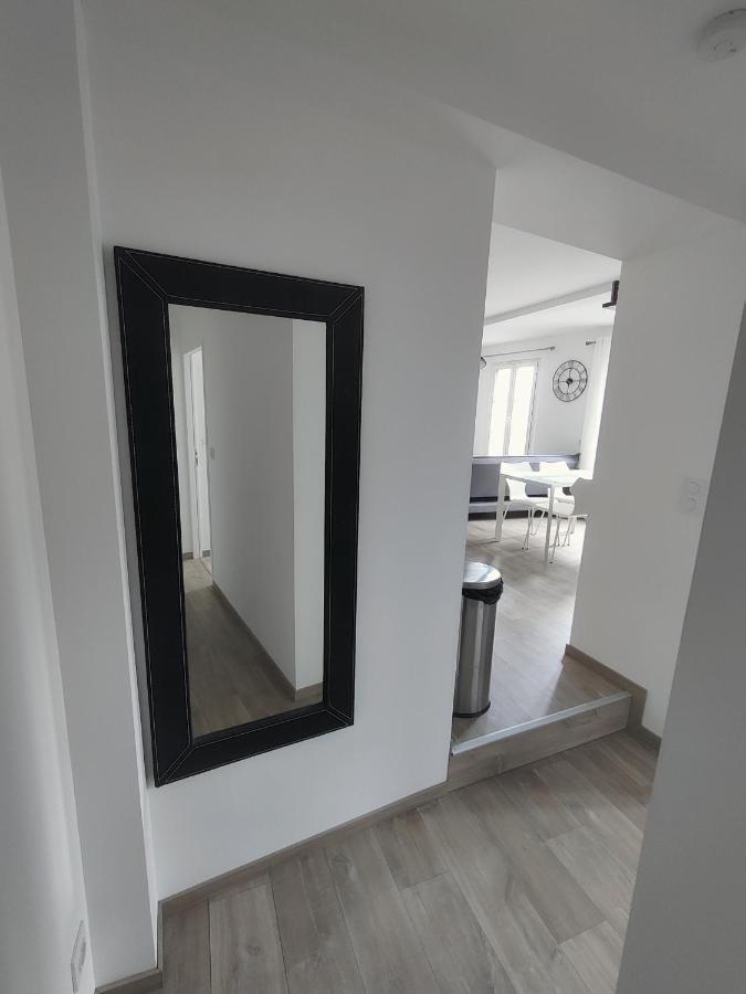 Appartement T3 Plume Hyper Centre D'Ernée Εξωτερικό φωτογραφία